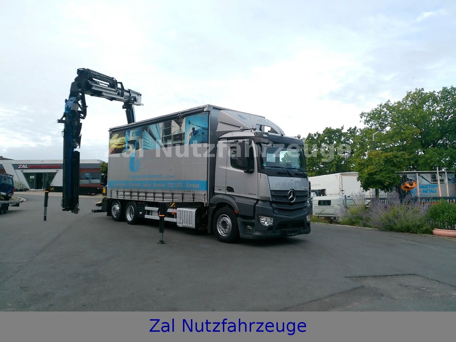 Mercedes-Benz Antos  2543 mit Palfinger Kran PK 27002