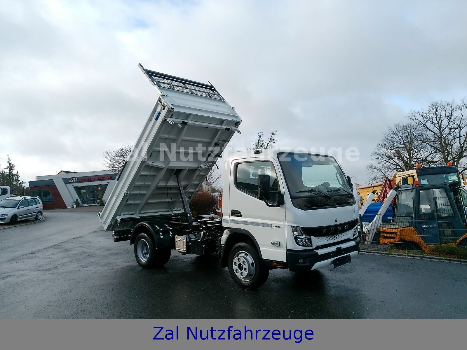 Mitsubishi Fuso Canter Dreiseitenkipper 1