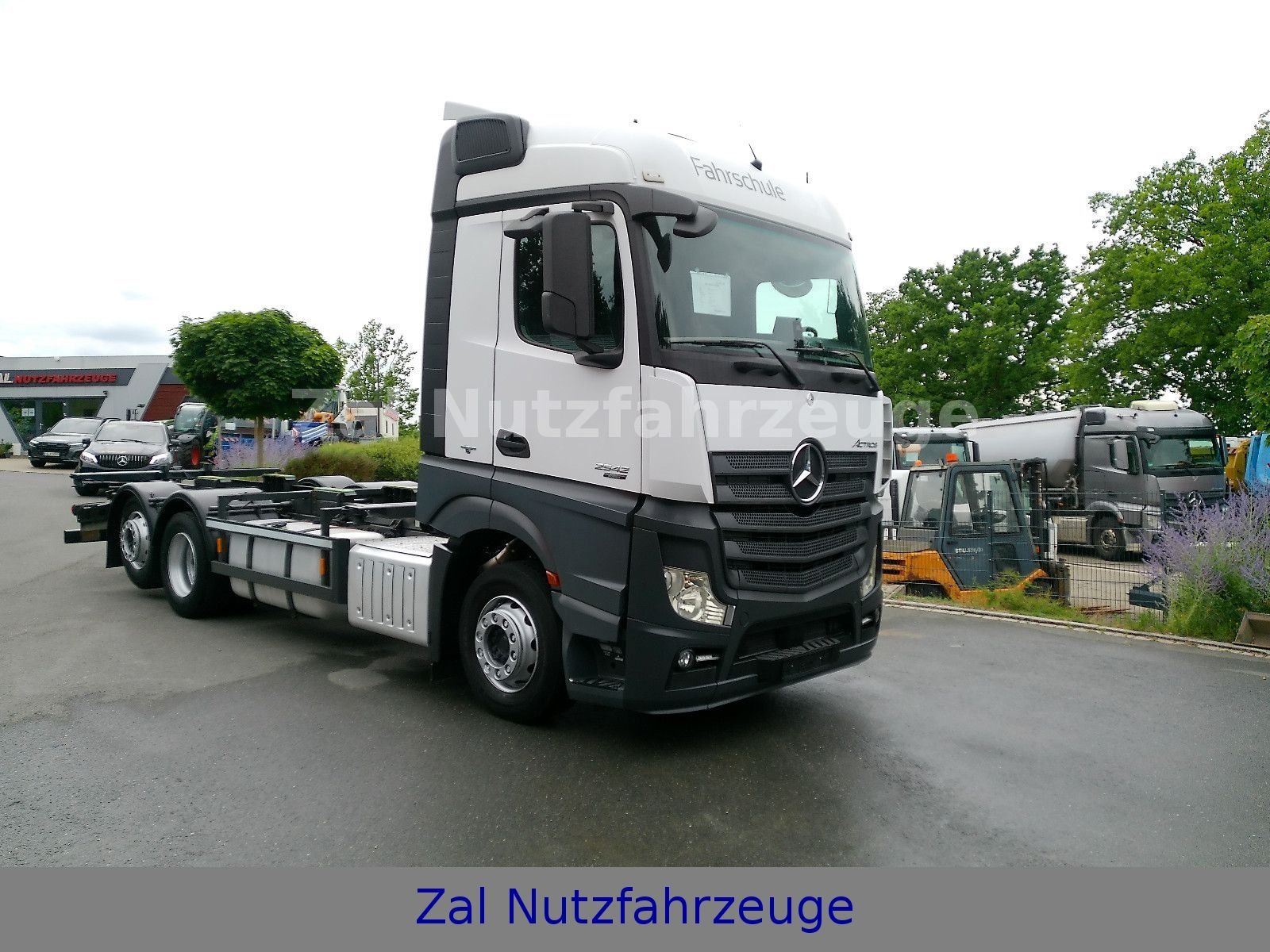 Mercedes-Benz Actros 4  2542  6x2  Fahrschule