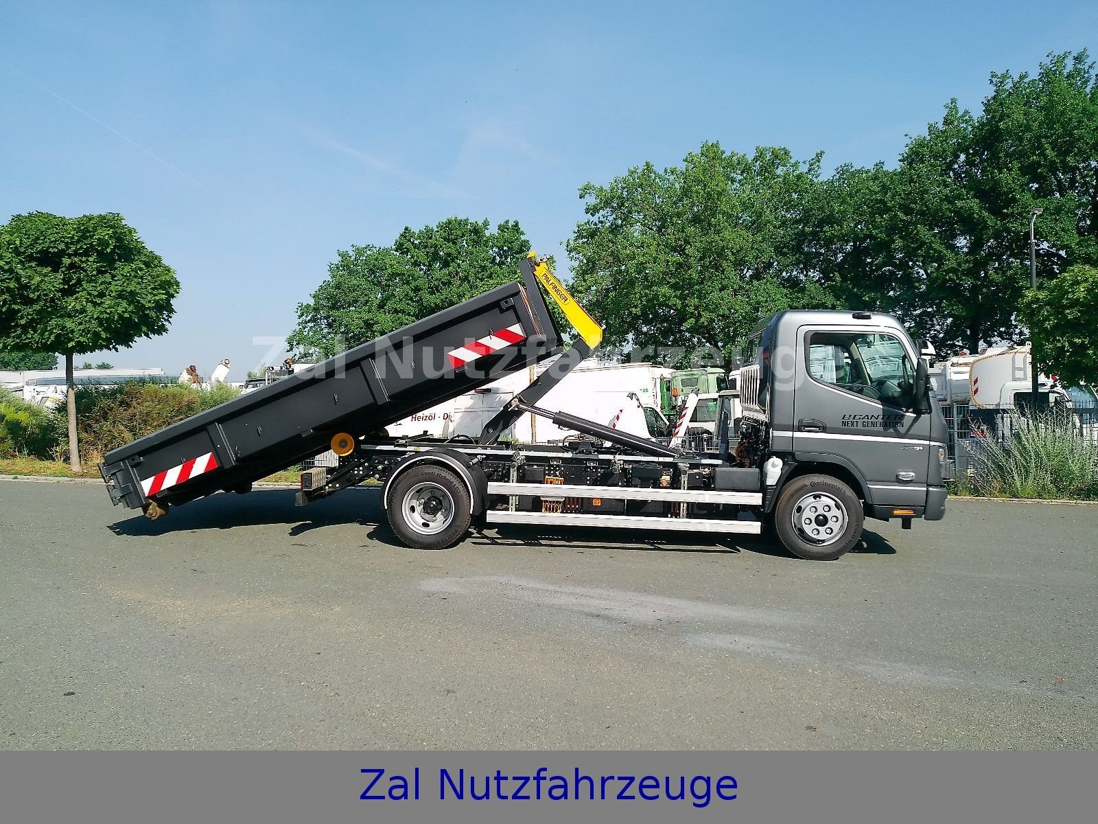 FUSO 7C18 E Abrollkipper  M Batt.